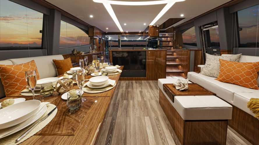 72 Sports Motor Yacht Yacht Photos Pics 