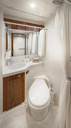 72 Sports Motor Yacht Yacht Photos Pics 