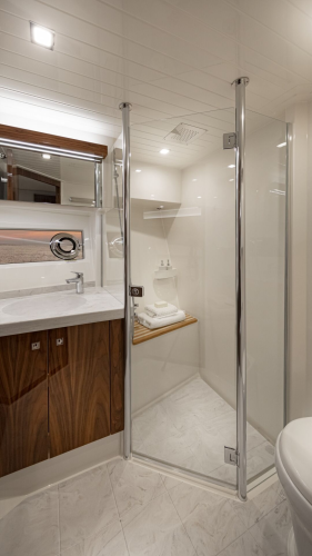 72 Sports Motor Yacht Yacht Photos Pics 