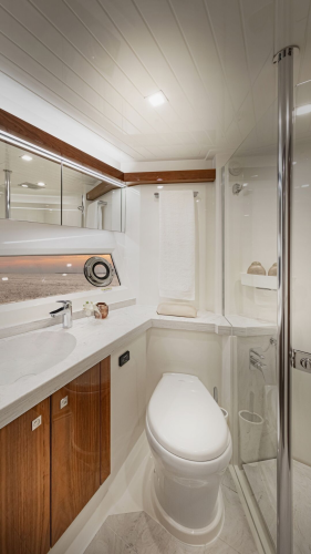 72 Sports Motor Yacht Yacht Photos Pics 