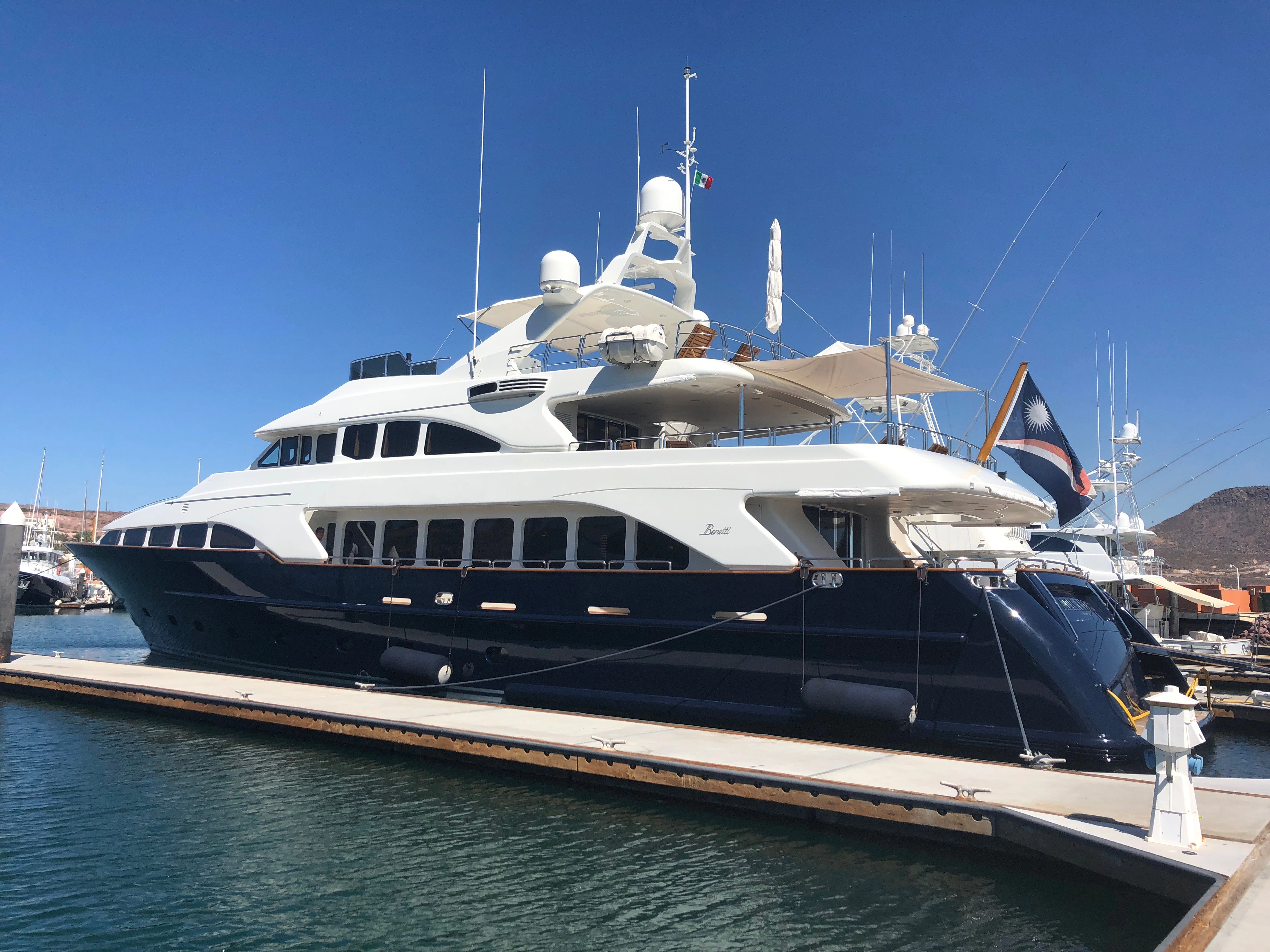 115' Benetti 2004