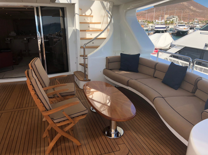 Albatross Yacht Photos Pics 