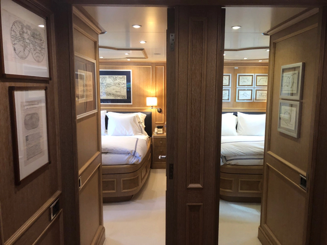 Albatross Yacht Photos Pics 