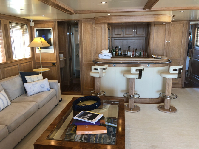 Albatross Yacht Photos Pics 