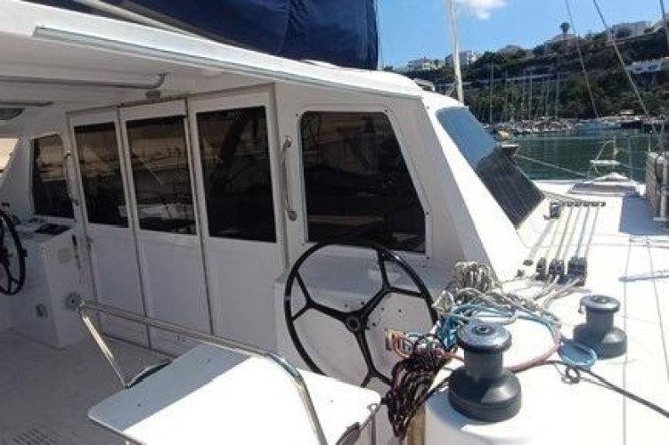 Seis Al Mar Yacht Photos Pics 