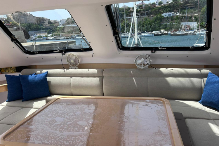 Seis Al Mar Yacht Photos Pics 