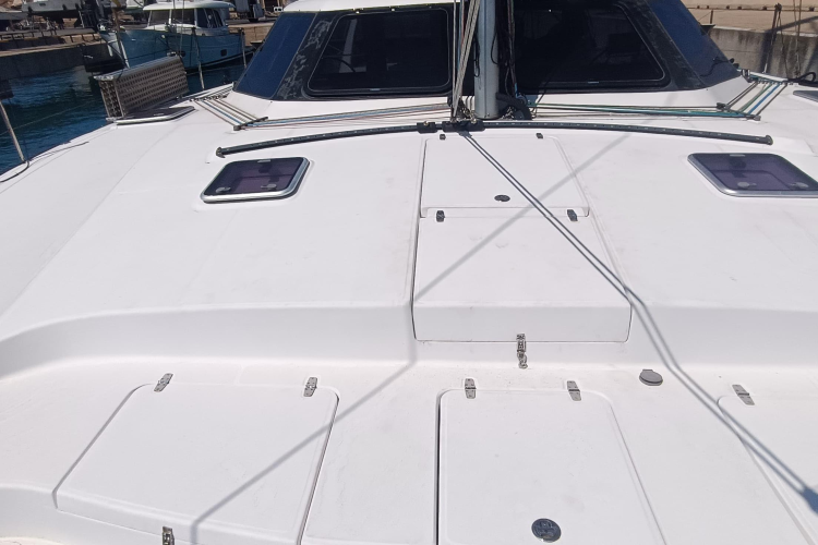 Seis Al Mar Yacht Photos Pics 