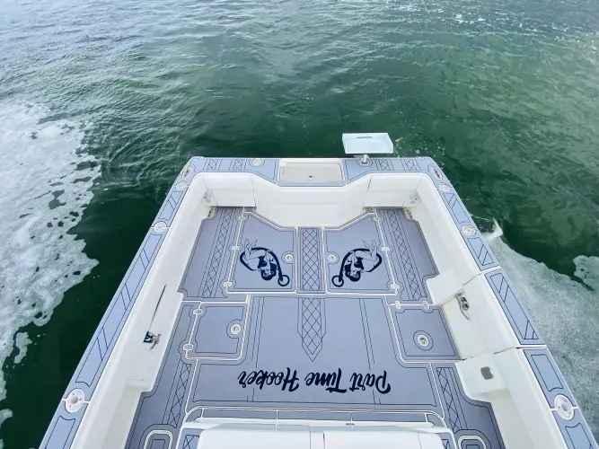 Part Time Hooker Yacht Photos Pics 