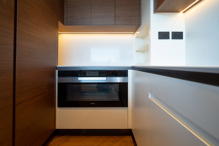 X90 Fast Yacht Photos Pics 