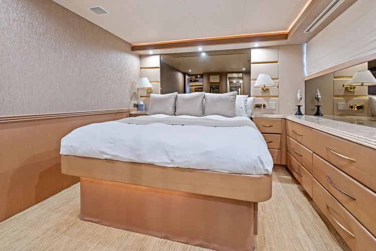 Checkered Past Yacht Photos Pics 