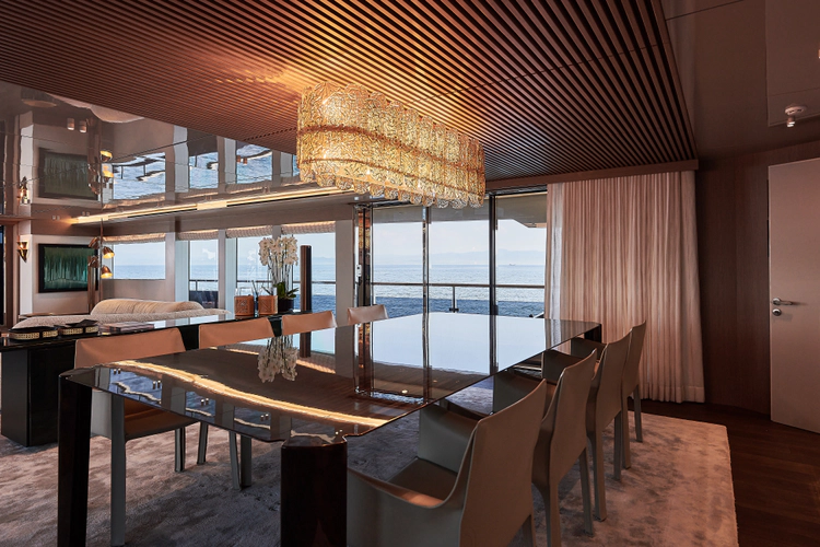 One Zero Yacht Photos Pics 