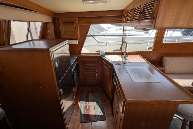 Fisher Folly IV Yacht Photos Pics 