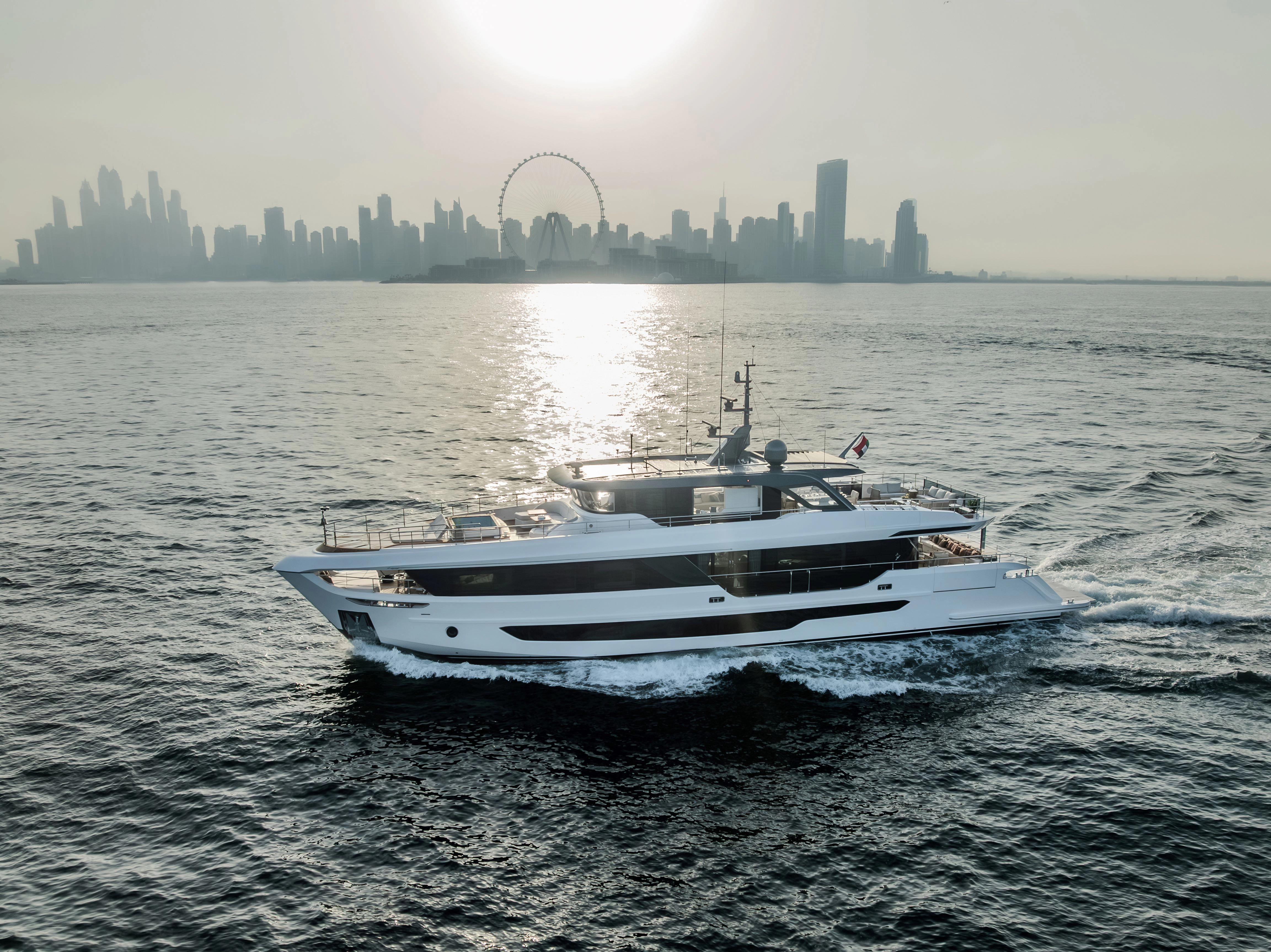 2027 Majesty 100 ft