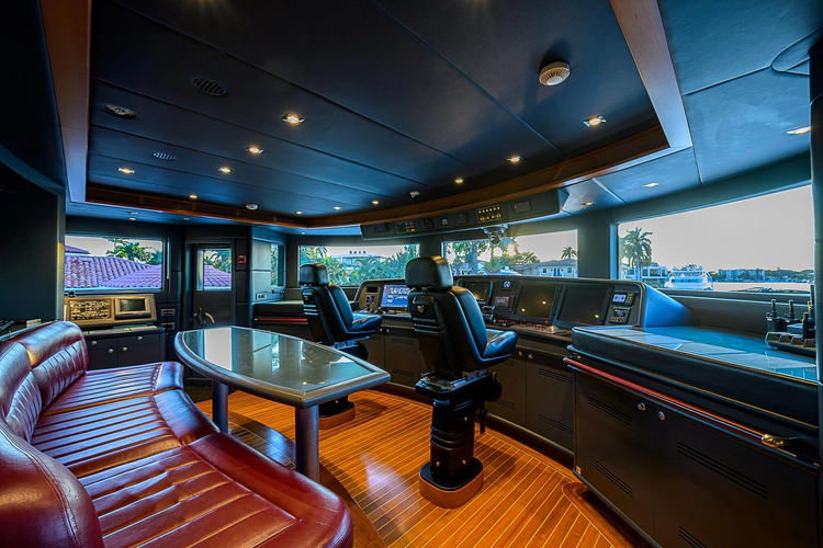 Seascape V Yacht Photos Pics 