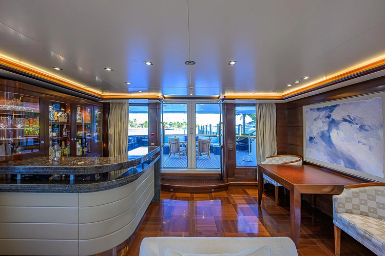 Seascape V Yacht Photos Pics 