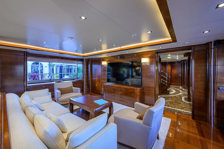 Seascape V Yacht Photos Pics 