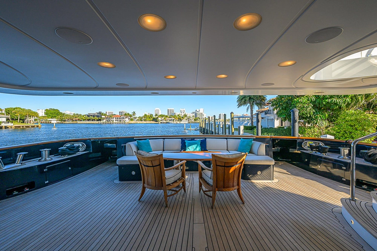 Seascape V Yacht Photos Pics 