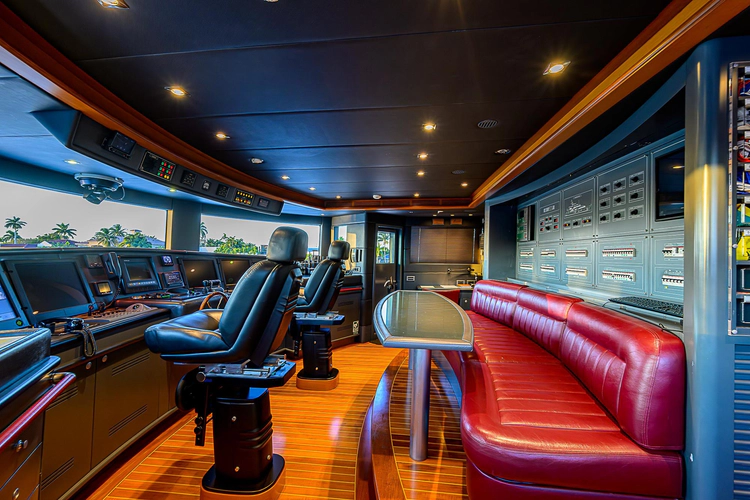 Seascape V Yacht Photos Pics 