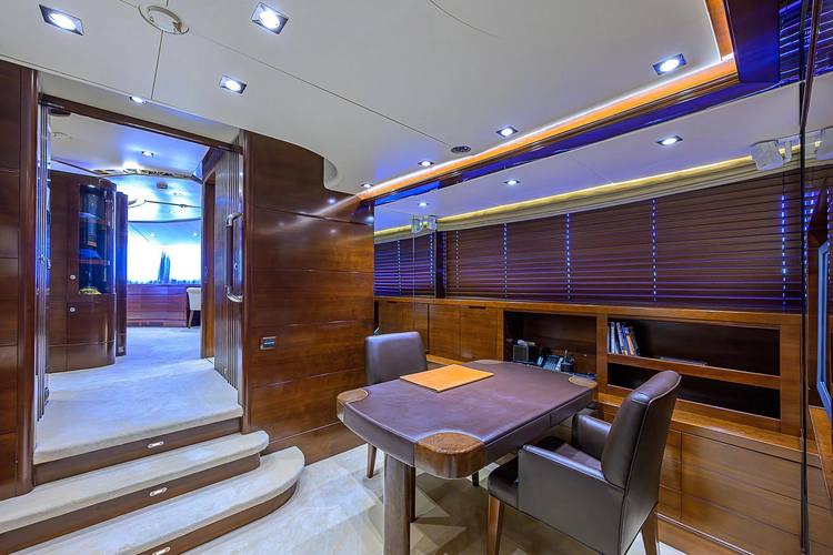 Seascape V Yacht Photos Pics 