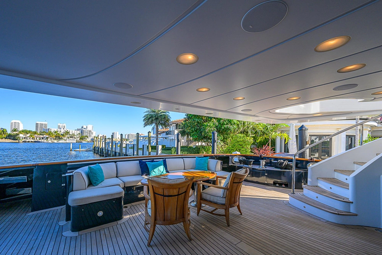 Seascape V Yacht Photos Pics 