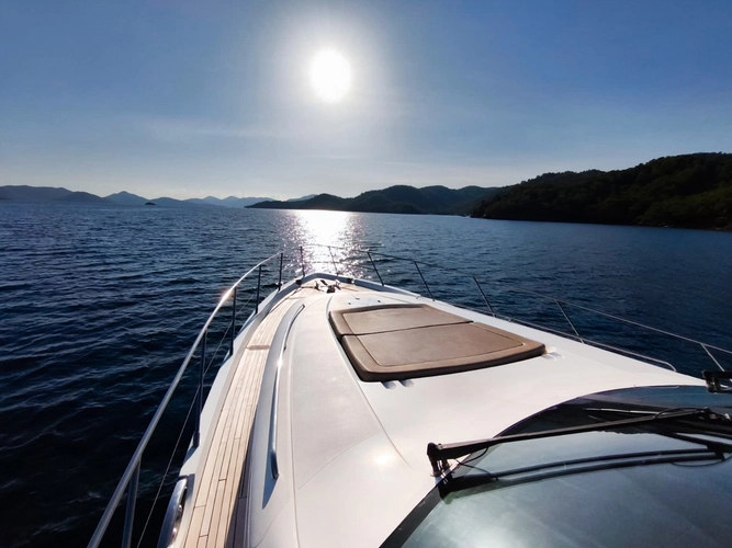Dolce Vita Yacht Photos Pics 