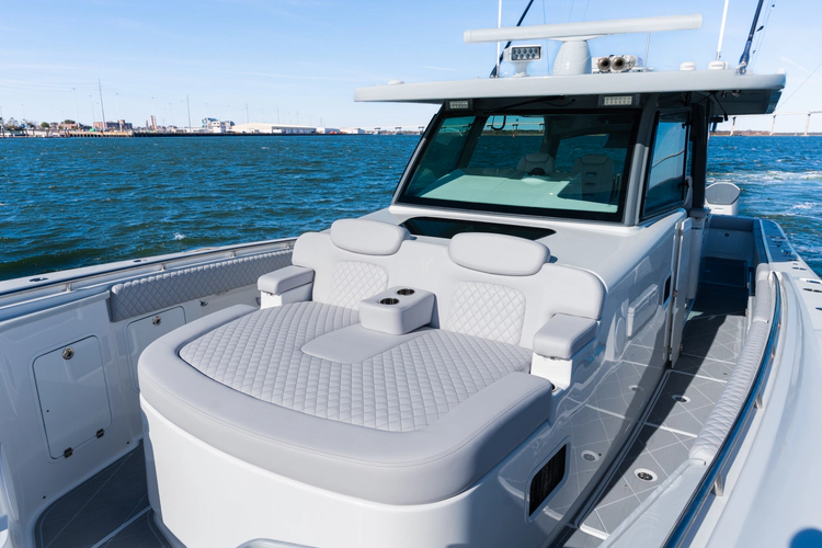 Bella Broka Yacht Photos Pics 