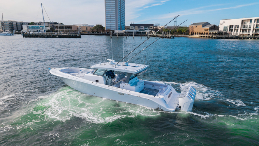 Bella Broka Yacht Photos Pics 