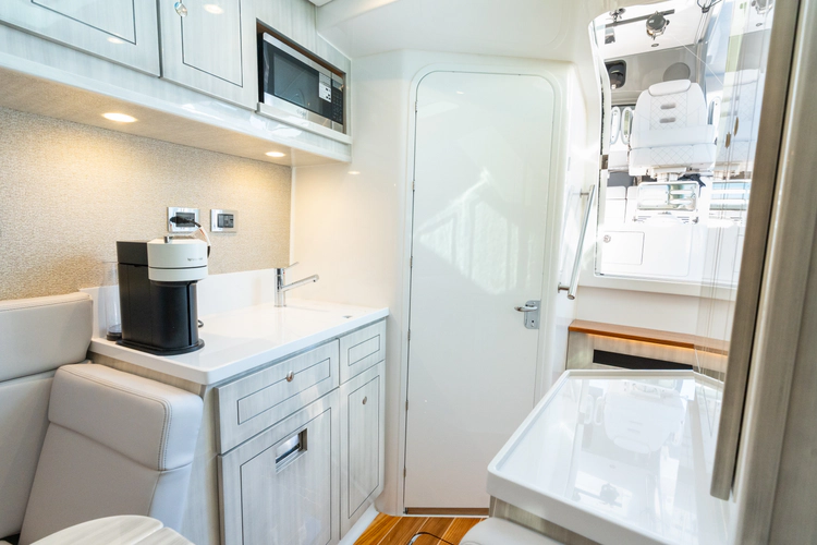 Bella Broka Yacht Photos Pics 