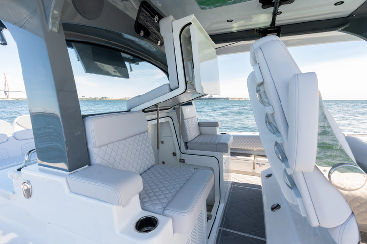 Bella Broka Yacht Photos Pics 