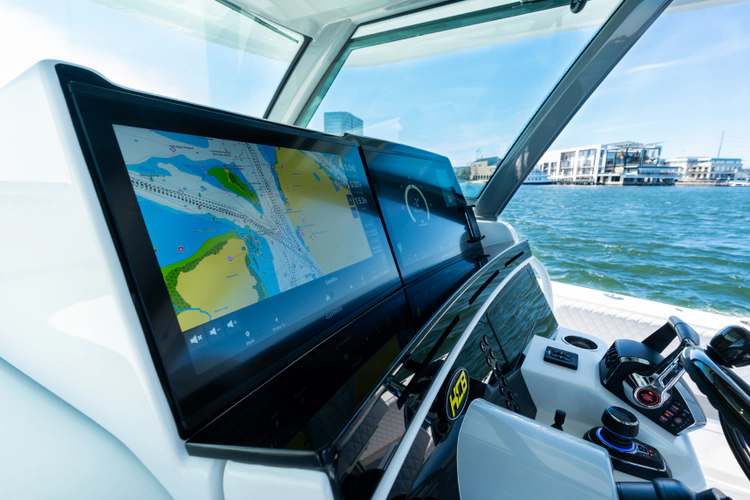 Bella Broka Yacht Photos Pics 