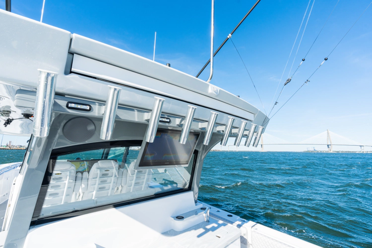 Bella Broka Yacht Photos Pics 