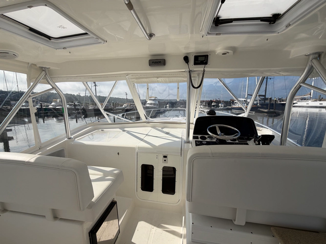 Wicked Smile Yacht Photos Pics 