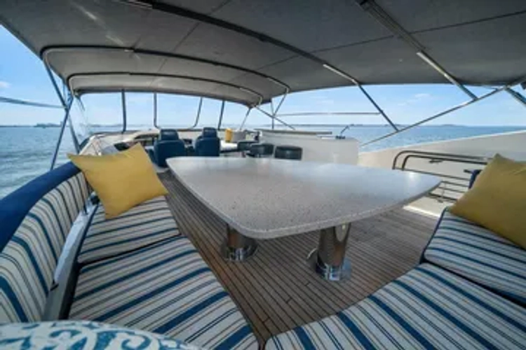 Vanguard Yacht Photos Pics 