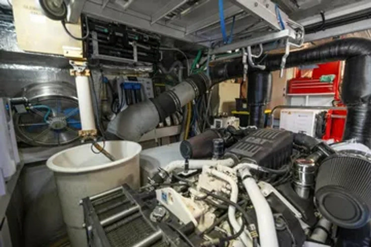 Vanguard Yacht Photos Pics 