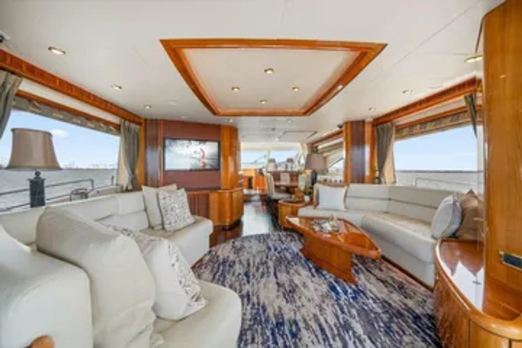 Vanguard Yacht Photos Pics 