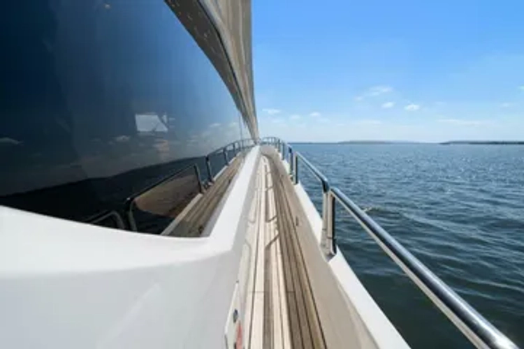 Vanguard Yacht Photos Pics 