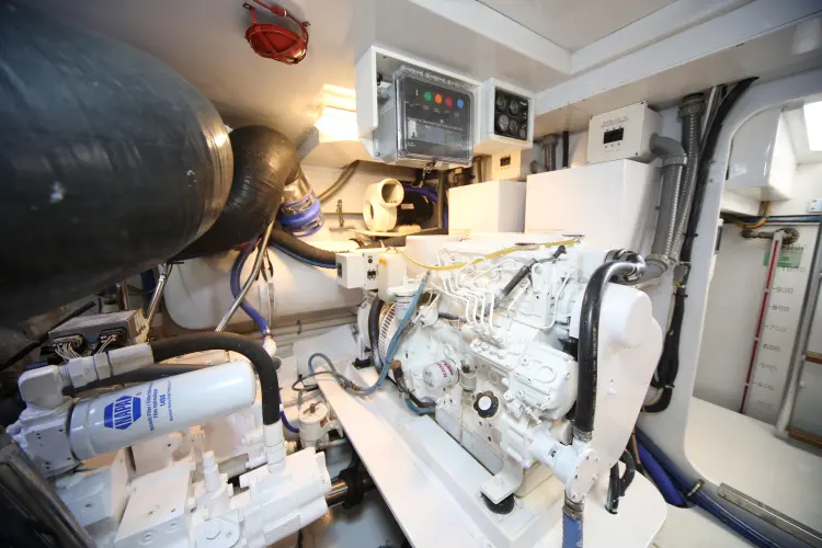 Pier Pressure Yacht Photos Pics 