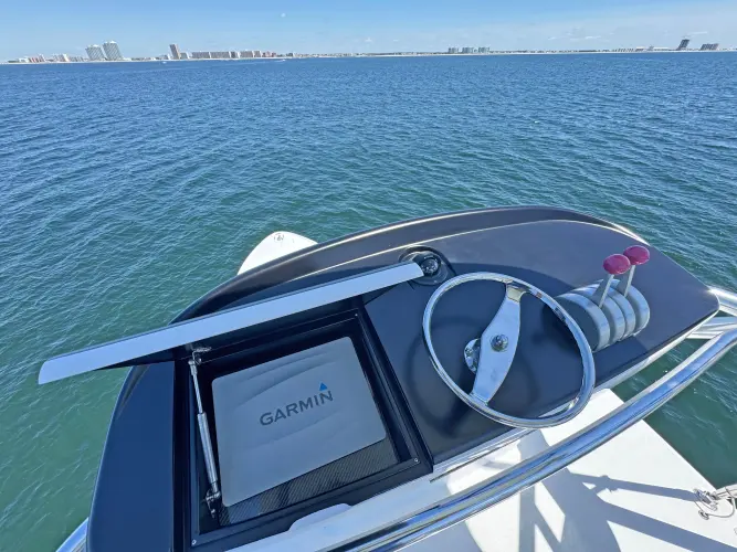 Pier Pressure Yacht Photos Pics 