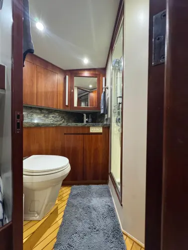 Pier Pressure Yacht Photos Pics 