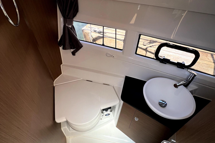 Relation Ship Yacht Photos Pics 