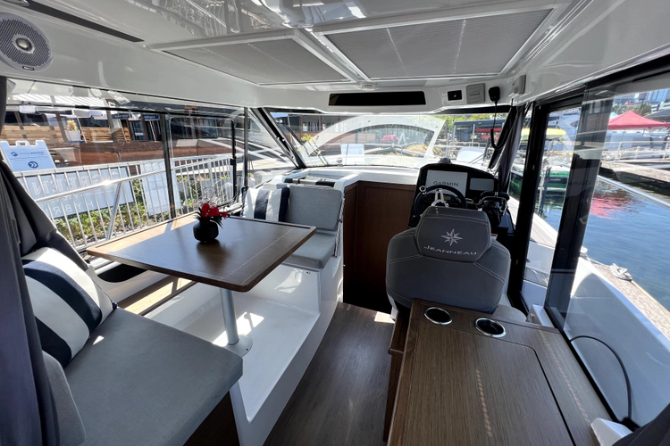 Relation Ship Yacht Photos Pics 