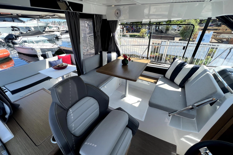 Relation Ship Yacht Photos Pics 