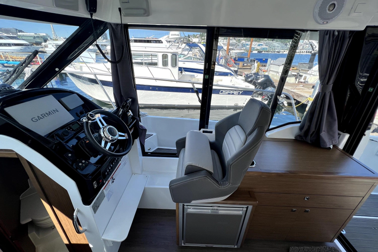 Relation Ship Yacht Photos Pics 