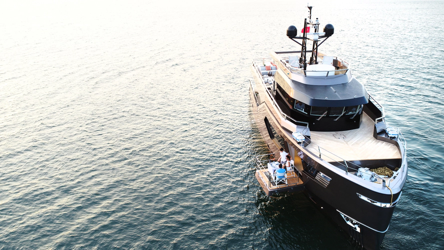 Hull #5 Yacht Photos Pics 
