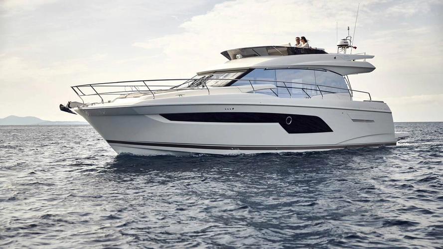 520 Yacht Photos Pics 