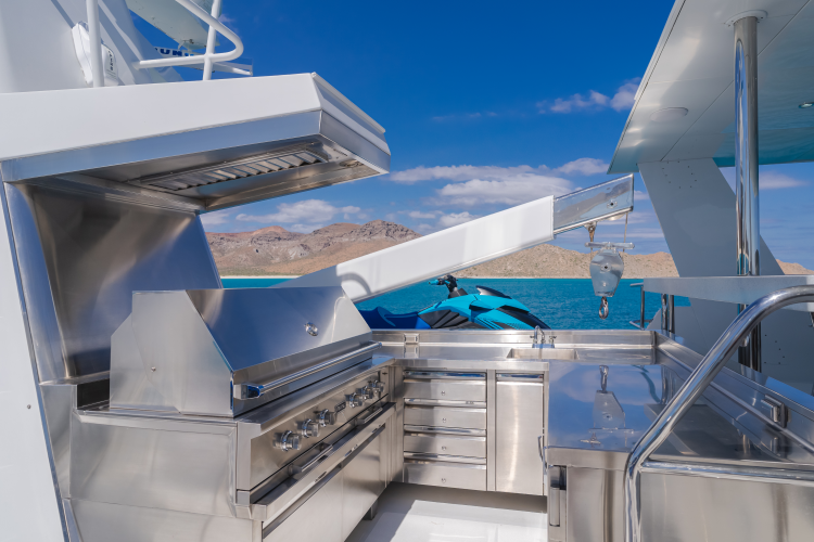 Huracan Yacht Photos Pics 