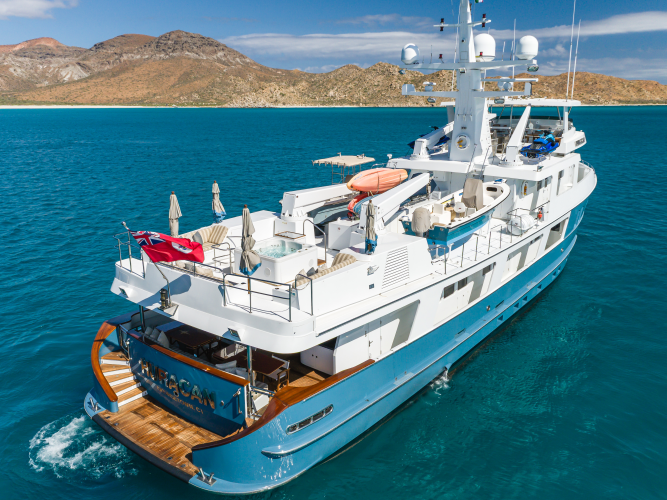 Huracan Yacht Photos Pics 