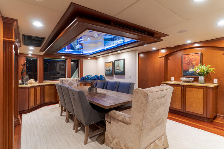 Huracan Yacht Photos Pics 