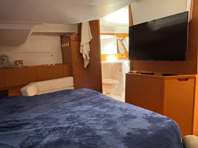 Beverly Isabella Yacht Photos Pics 