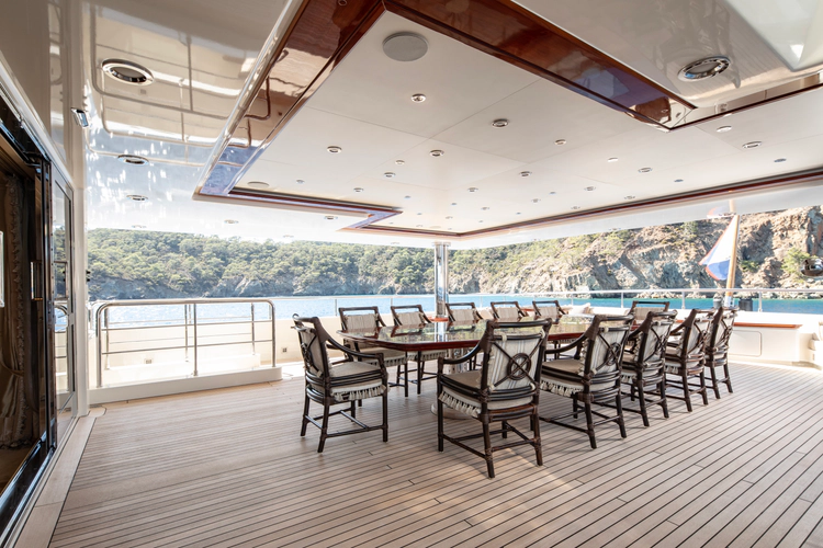 Richar Yacht Photos Pics 